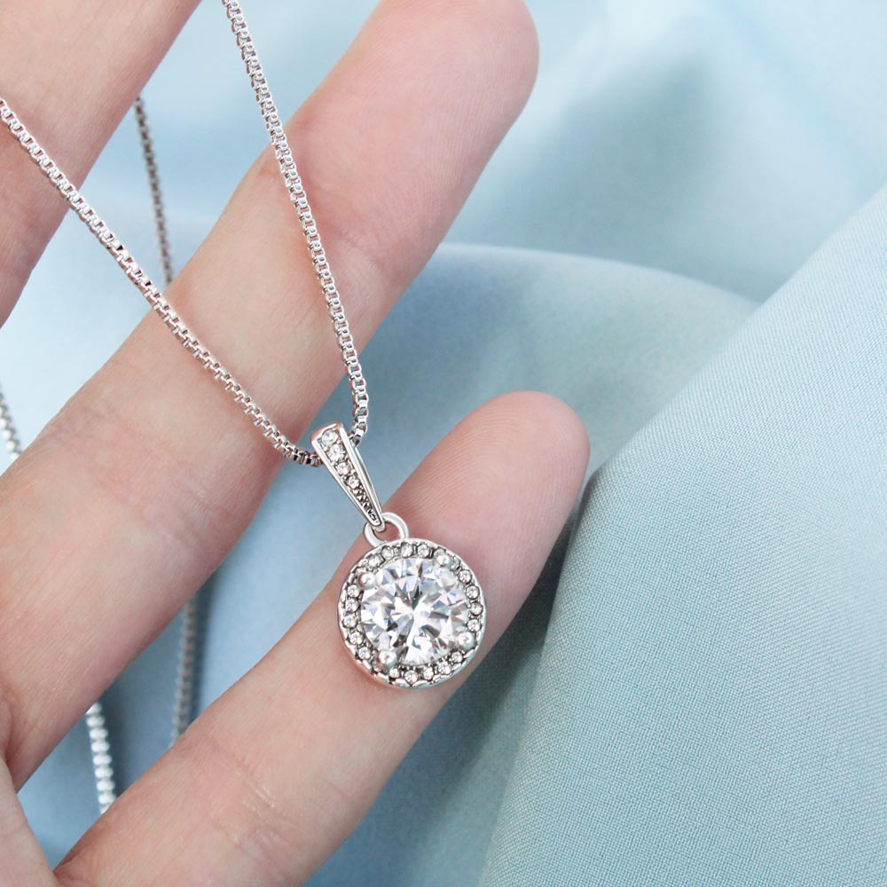 Amore Eterno Pendant Necklace